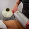 trattamento di rimodellamento corporeo in microvibrazione compressiva, tecnologia fenix - cellulite e adiposità localizzate in poche sedute - diminuzione grasso - veloce - trattamento estetico - bari - centro estetico - salone di bellezza